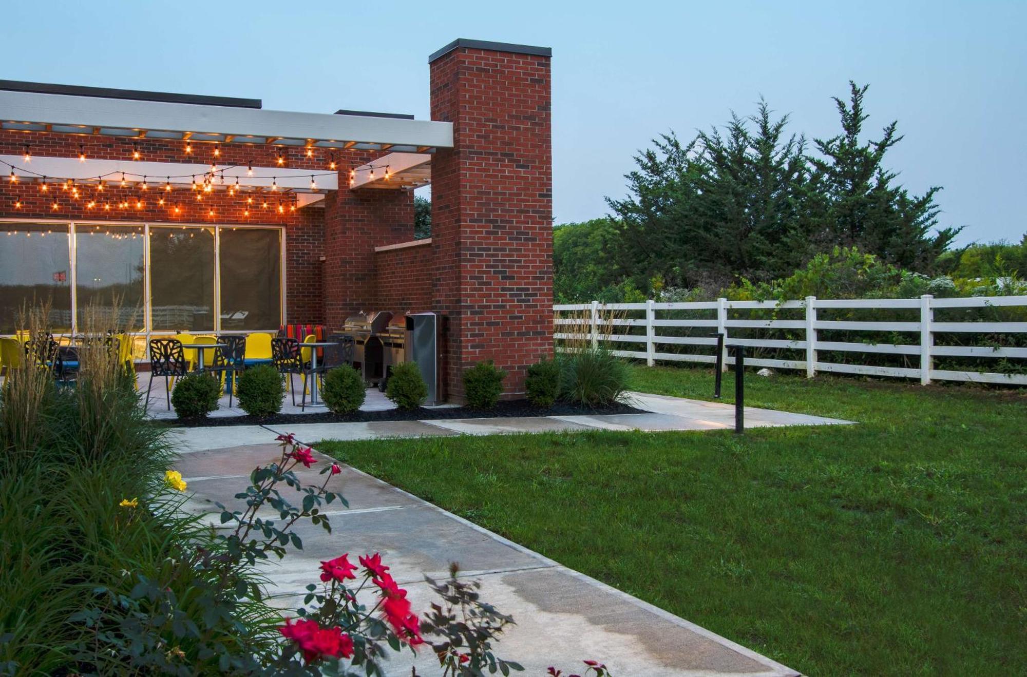 Home2 Suites By Hilton Grove City Columbus Exterior photo